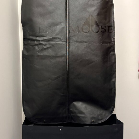 Moose Knuckles Men Original Ballistic Bomber – Small – Made in Canada - Picture 10 of 10